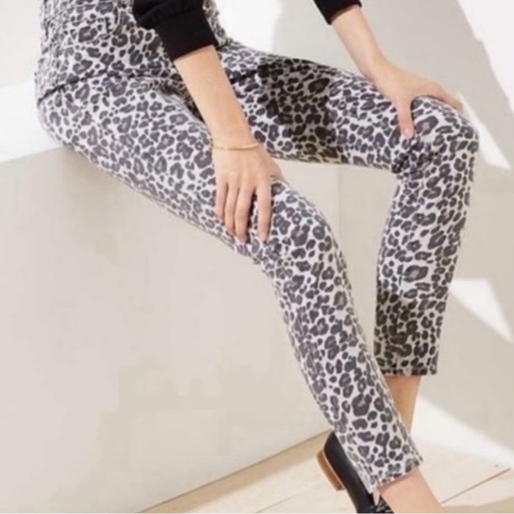 LOFT Gray Leopard Print High Rise Modern Skinny Jean - Picture 3 of 15